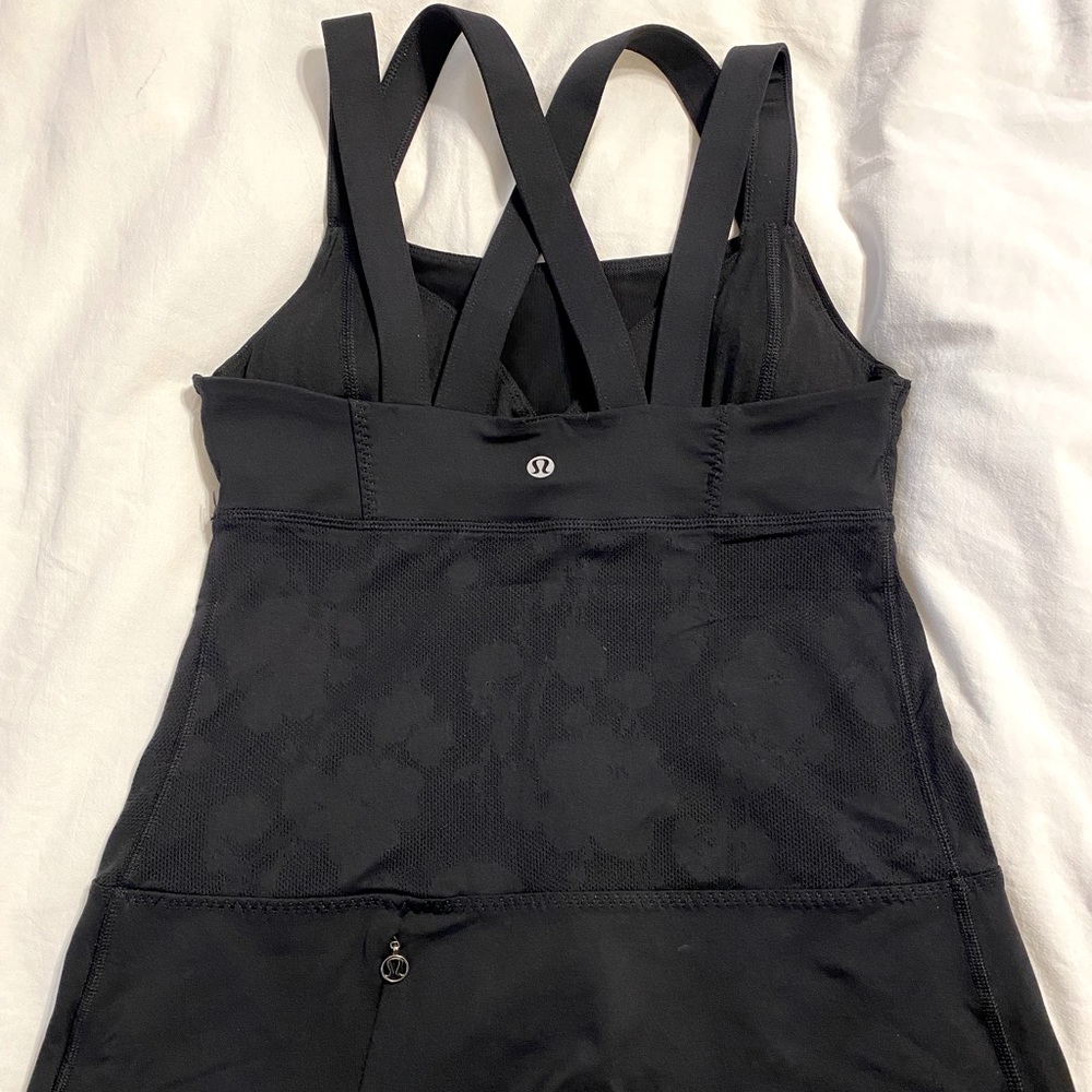 Lululemon top, size 6